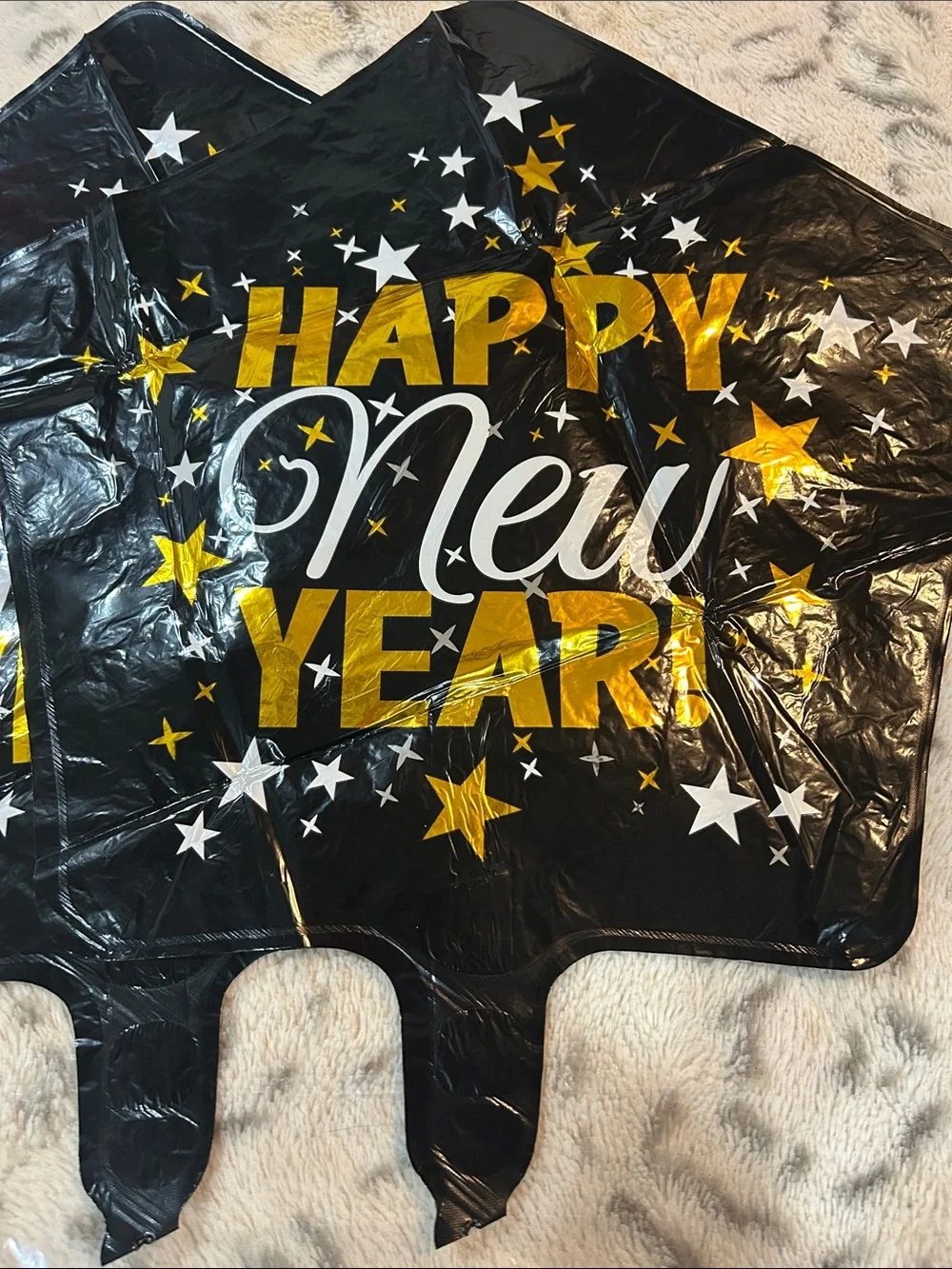Happy New Year Party Decorations Kit - Black & Gold